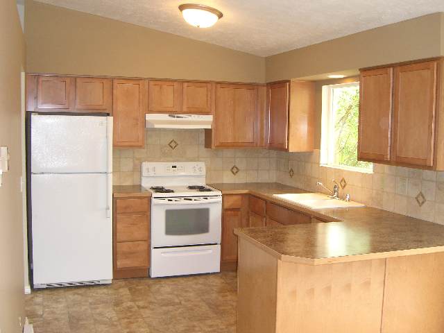 1015 South Blake Road Spokane, WA 99216 - Photo 4 of 9