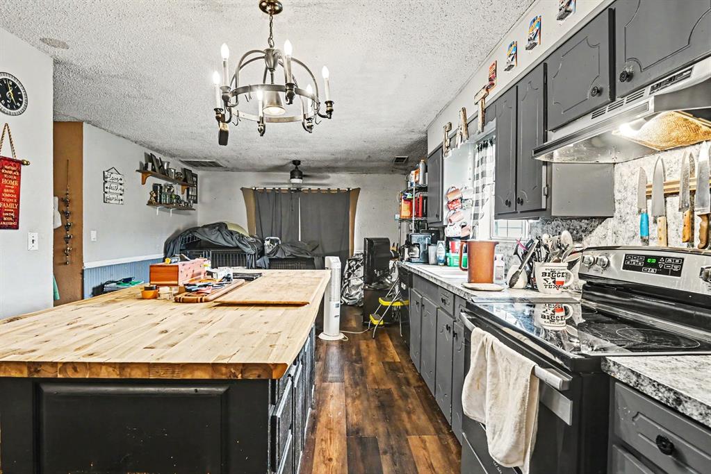 13270 Liberty School Road Azle, TX 76020 - Photo 6 of 27
