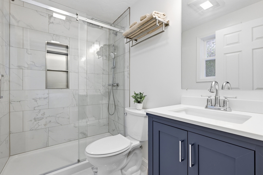 30 Roys Drive Spencer, MA 01562 - Photo 15 of 42