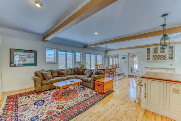 $1,299,900 | 81 Meadow Lane, North Woodstock, NH 03262