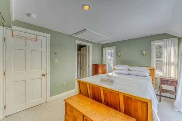$1,299,900 | 81 Meadow Lane, North Woodstock, NH 03262