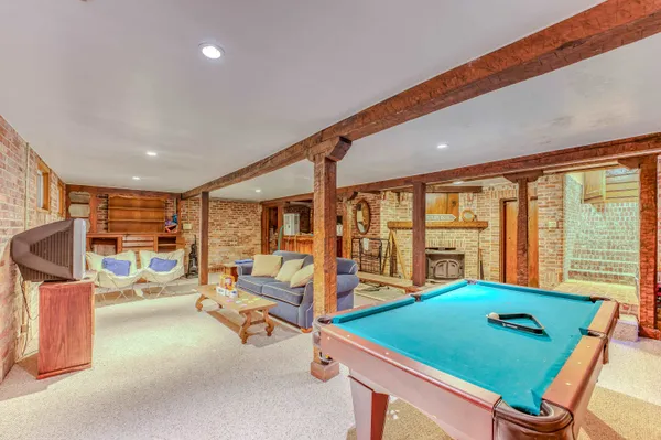$1,299,900 | 81 Meadow Lane, North Woodstock, NH 03262