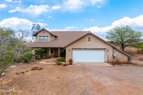$465,000 | 21 Ranchero Court, Nogales, AZ 85621