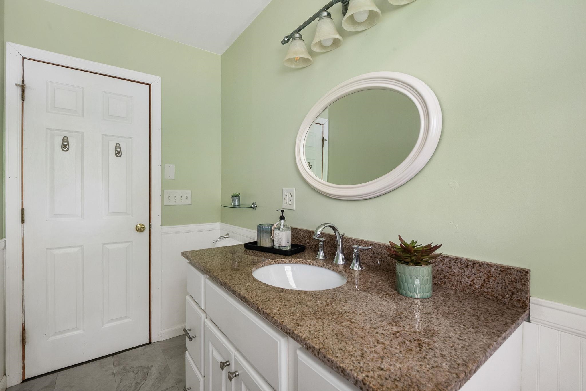916 Williams Road, Unit 3 Colchester, VT 05446 - Photo 21 of 38 Gallery Image 21