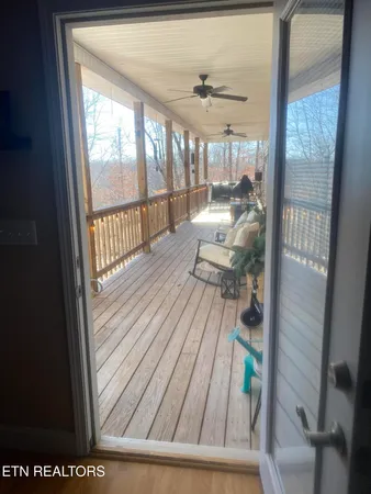$649,900 | 131 East Lane, Jamestown, TN 38556