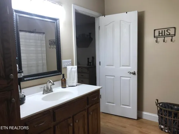 $649,900 | 131 East Lane, Jamestown, TN 38556