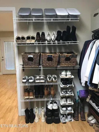 $649,900 | 131 East Lane, Jamestown, TN 38556