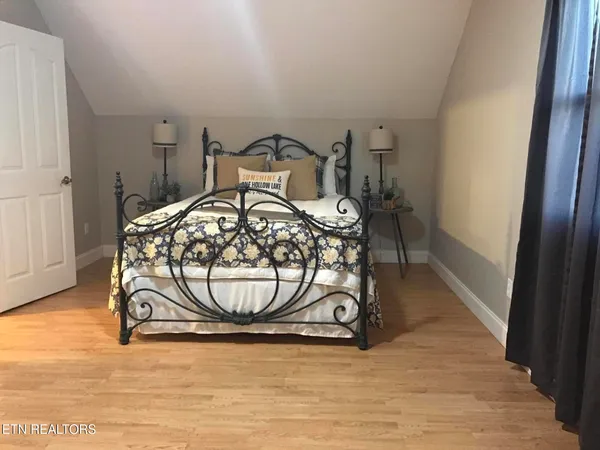$649,900 | 131 East Lane, Jamestown, TN 38556