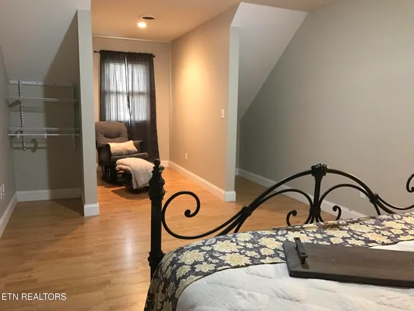 $649,900 | 131 East Lane, Jamestown, TN 38556