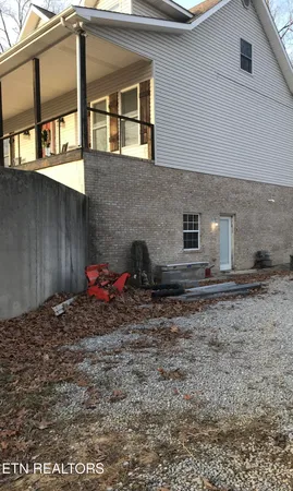 $649,900 | 131 East Lane, Jamestown, TN 38556