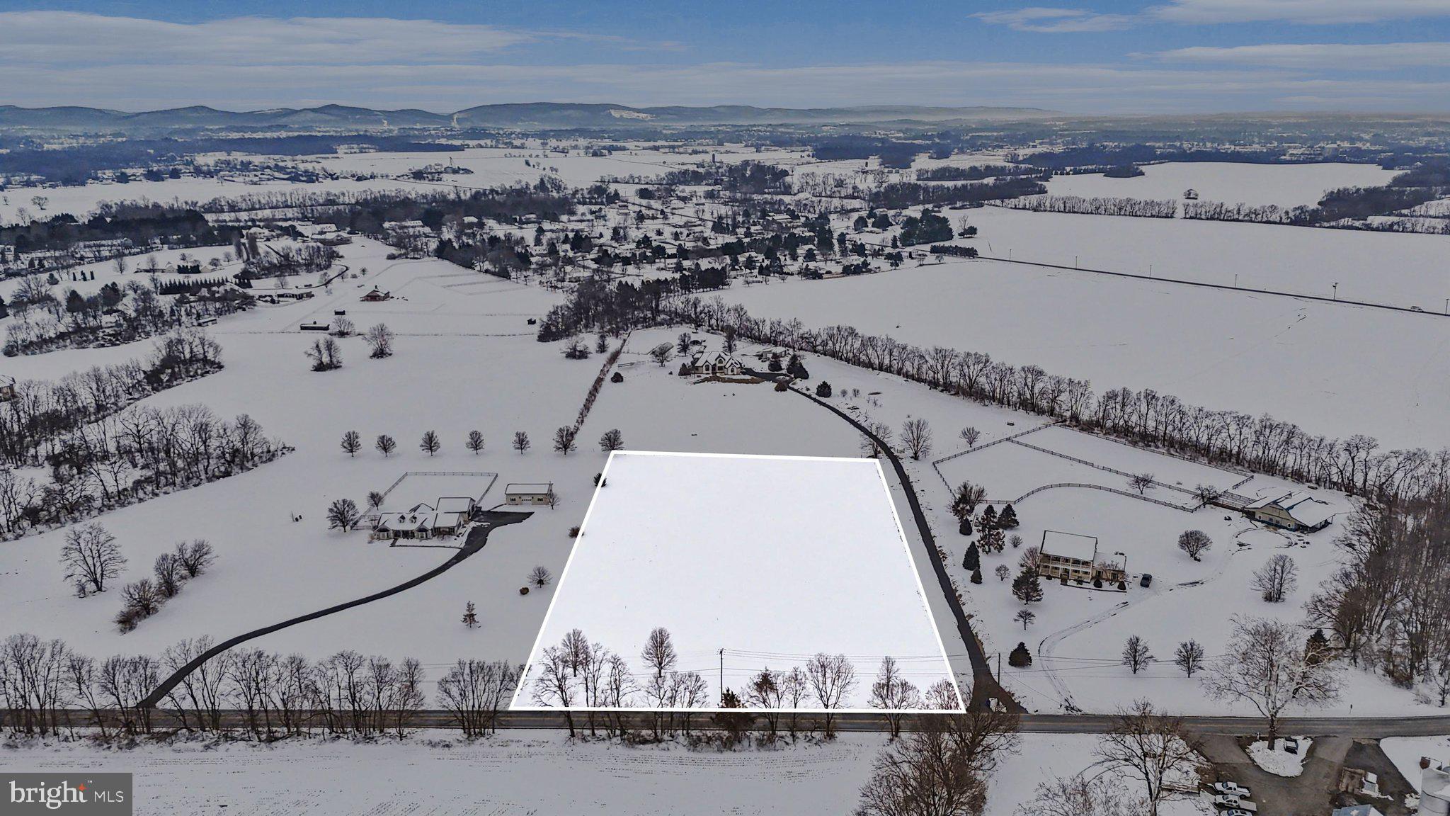 North Old Stonehouse Road South Carlisle, PA 17015 - Photo 3 of 11