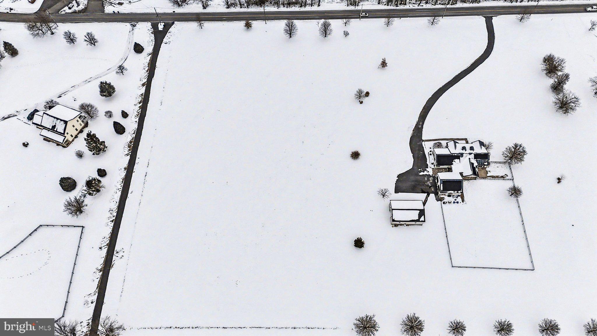 North Old Stonehouse Road South Carlisle, PA 17015 - Photo 7 of 11