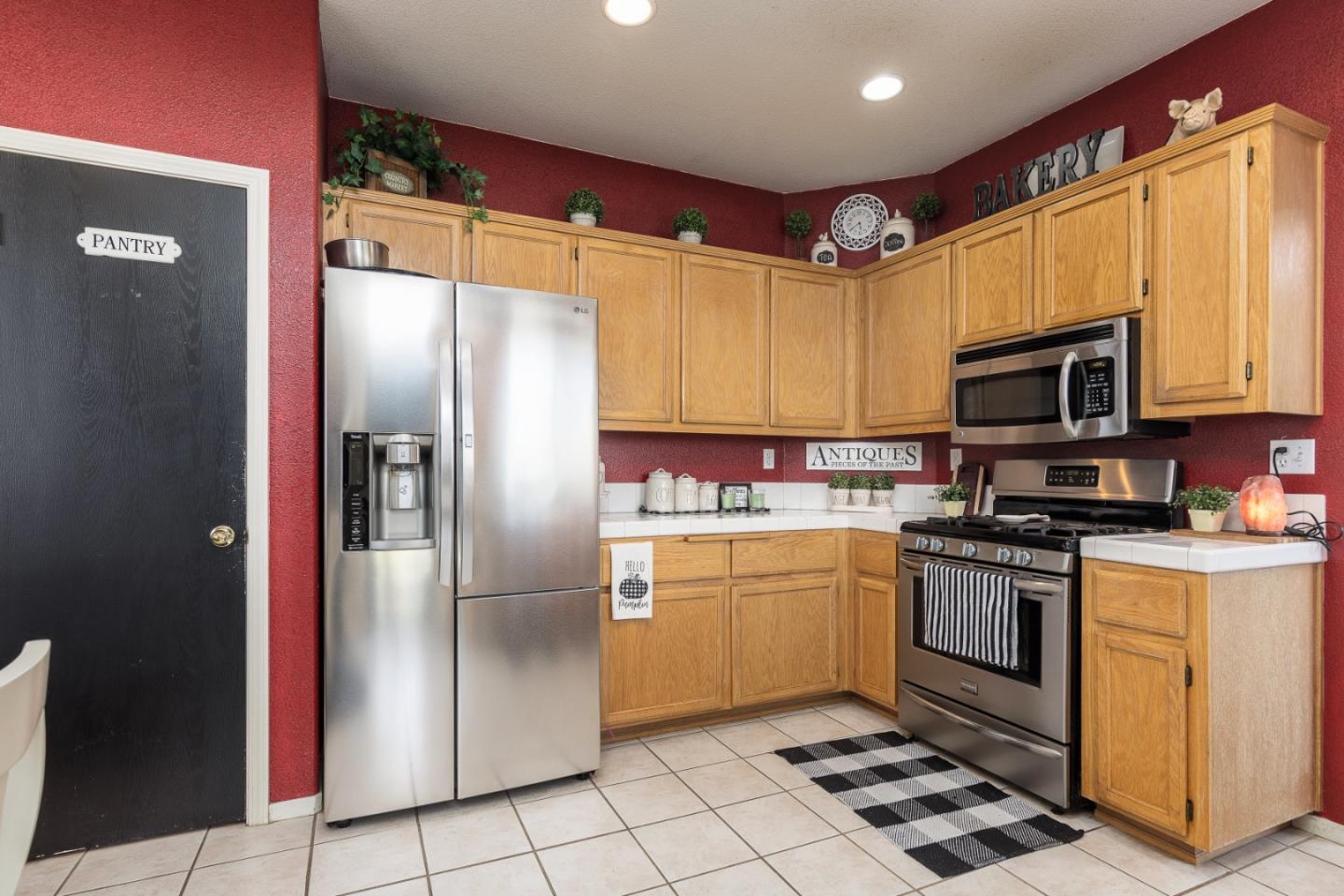 712 Allender Way Rio Vista, CA 94571 - Photo 11 of 31 Gallery Image 11