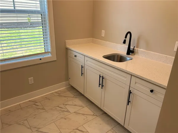 $464,900 | 102 Cross Creek Drive, Central, SC 29630