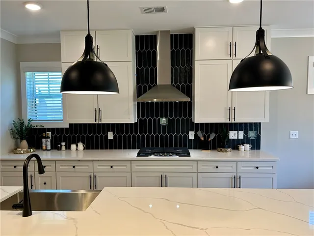 $469,900 | 102 Cross Creek Drive, Central, SC 29630