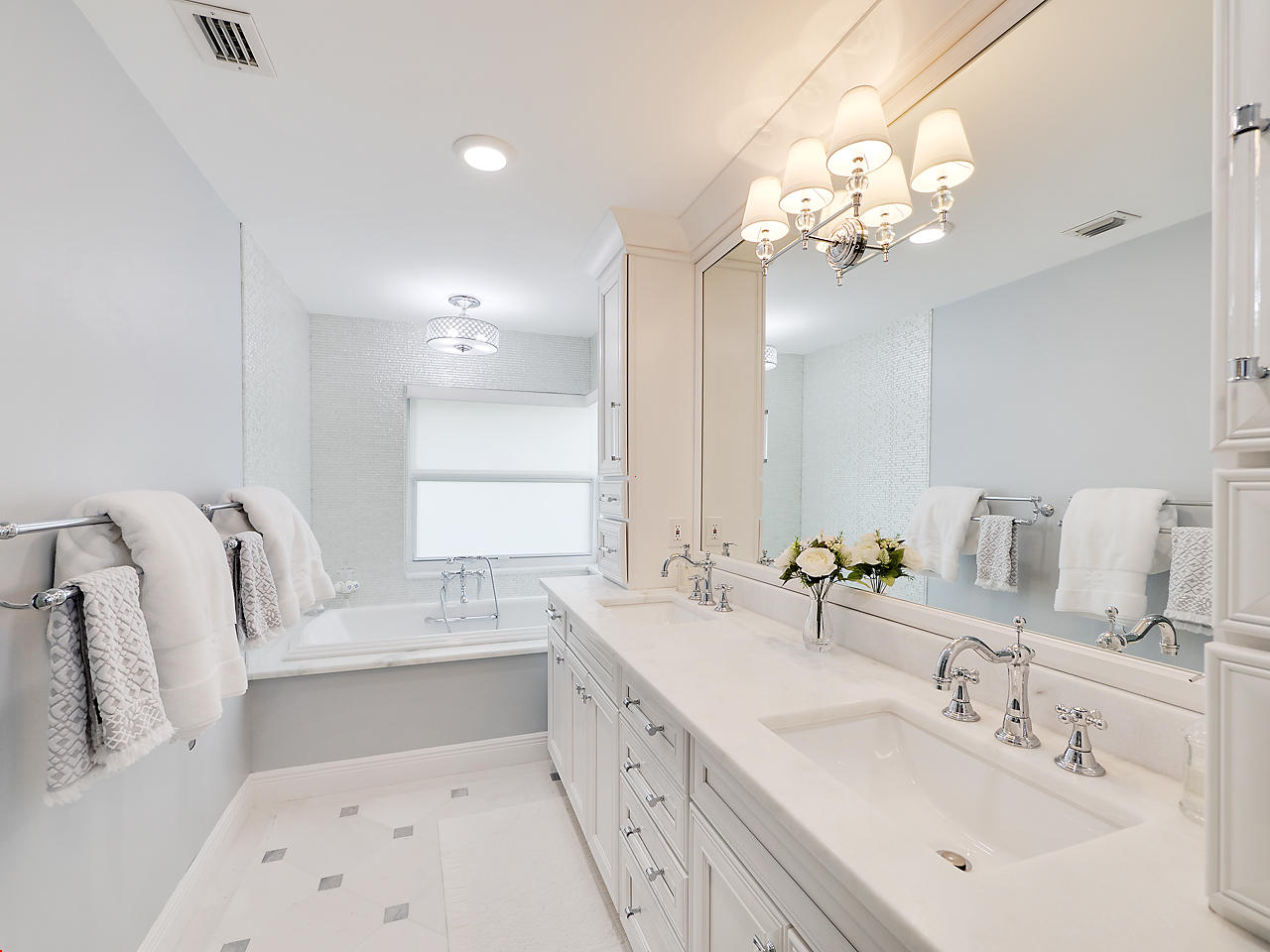 2621 Northwest 39th Street Boca Raton, FL 33434 - Photo 13 of 32 Master Bath