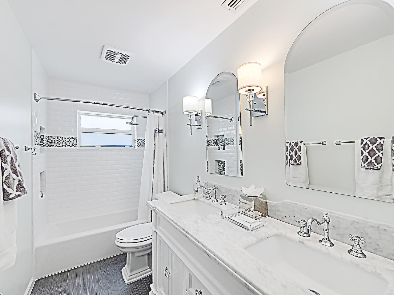 2621 Northwest 39th Street Boca Raton, FL 33434 - Photo 19 of 32 Second Bath