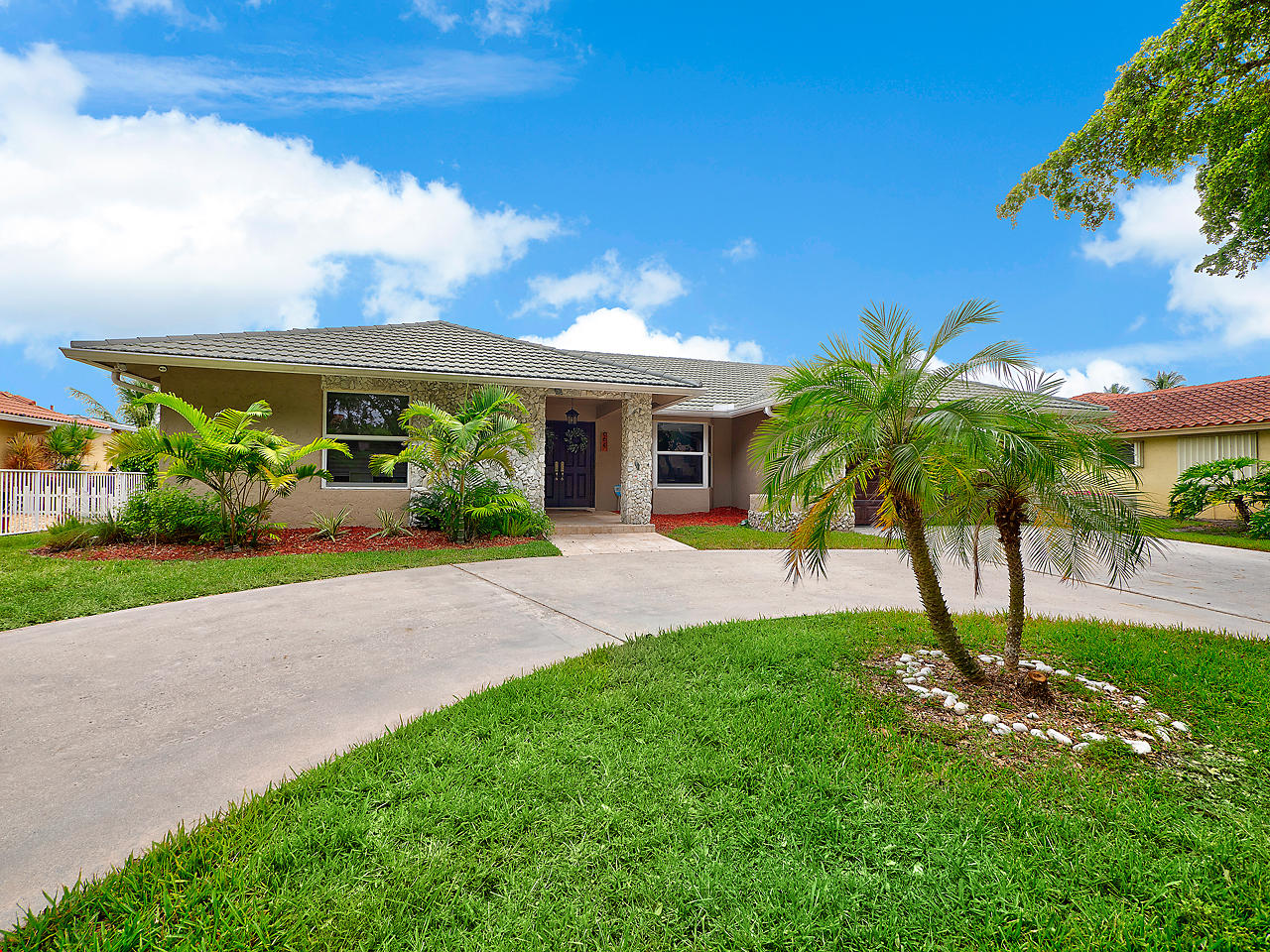 2621 Northwest 39th Street Boca Raton, FL 33434 - Photo 25 of 32 Another view of Front of Home