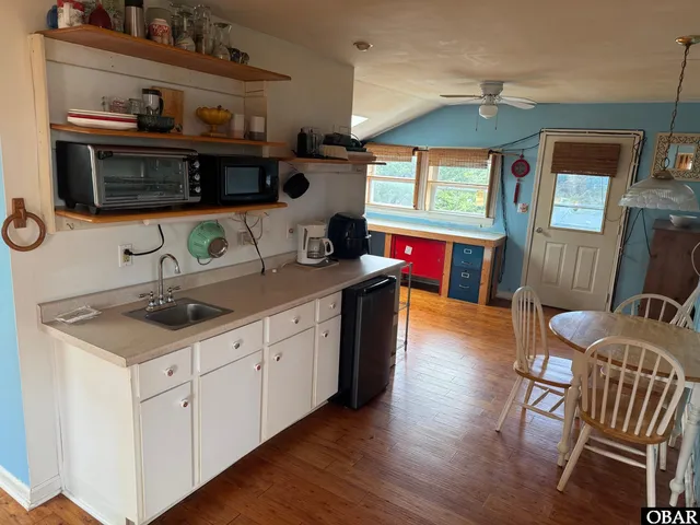 $599,000 | 1021 Irvin Garrish Highway, Unit 6, Ocracoke, NC 27960