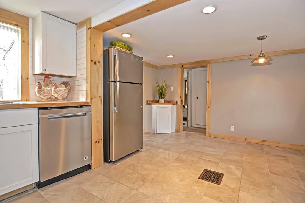 5 Kingsbury Road Norfolk, MA 02056 - Photo 14 of 28 Gallery Image 14