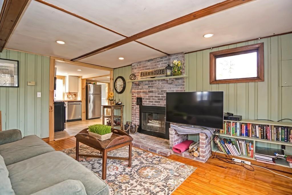 5 Kingsbury Road Norfolk, MA 02056 - Photo 4 of 28 Gallery Image 4
