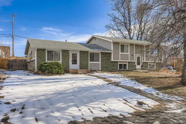 $2,995 | 1322 Youngfield Street, Golden, CO 80401