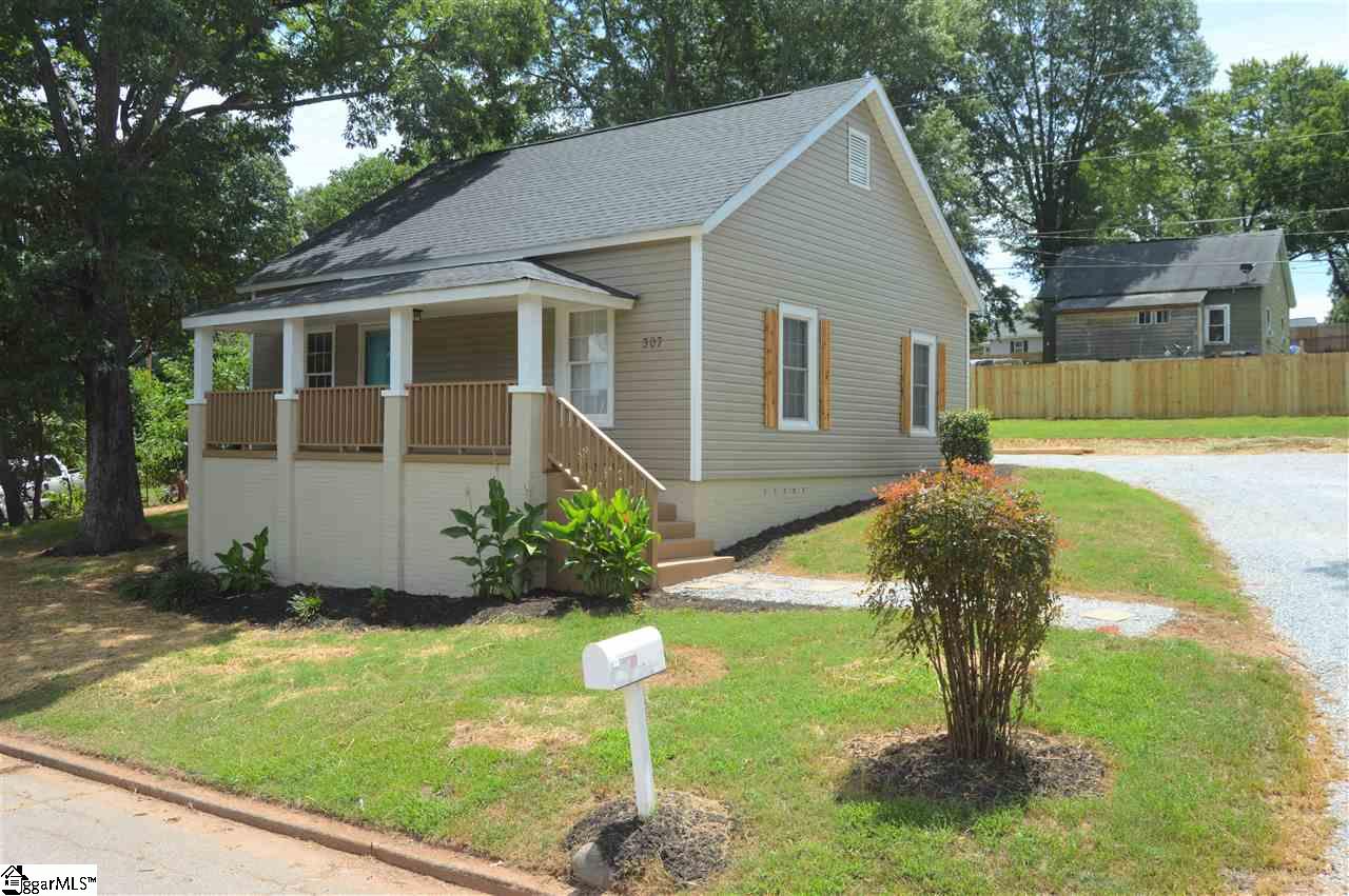 307 Hill Street Easley, SC 29640 - Photo 1 of 34 Gallery Image 1