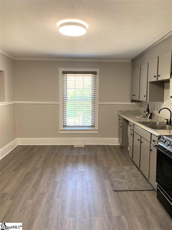 307 Hill Street Easley, SC 29640 - Photo 12 of 34 Gallery Image 12