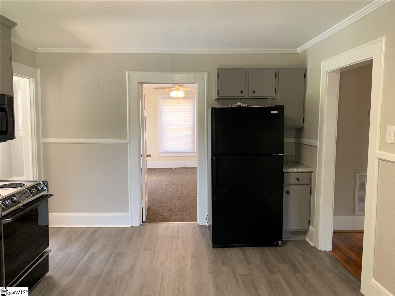 307 Hill Street Easley, SC 29640 - Photo 14 of 34 Gallery Image 14