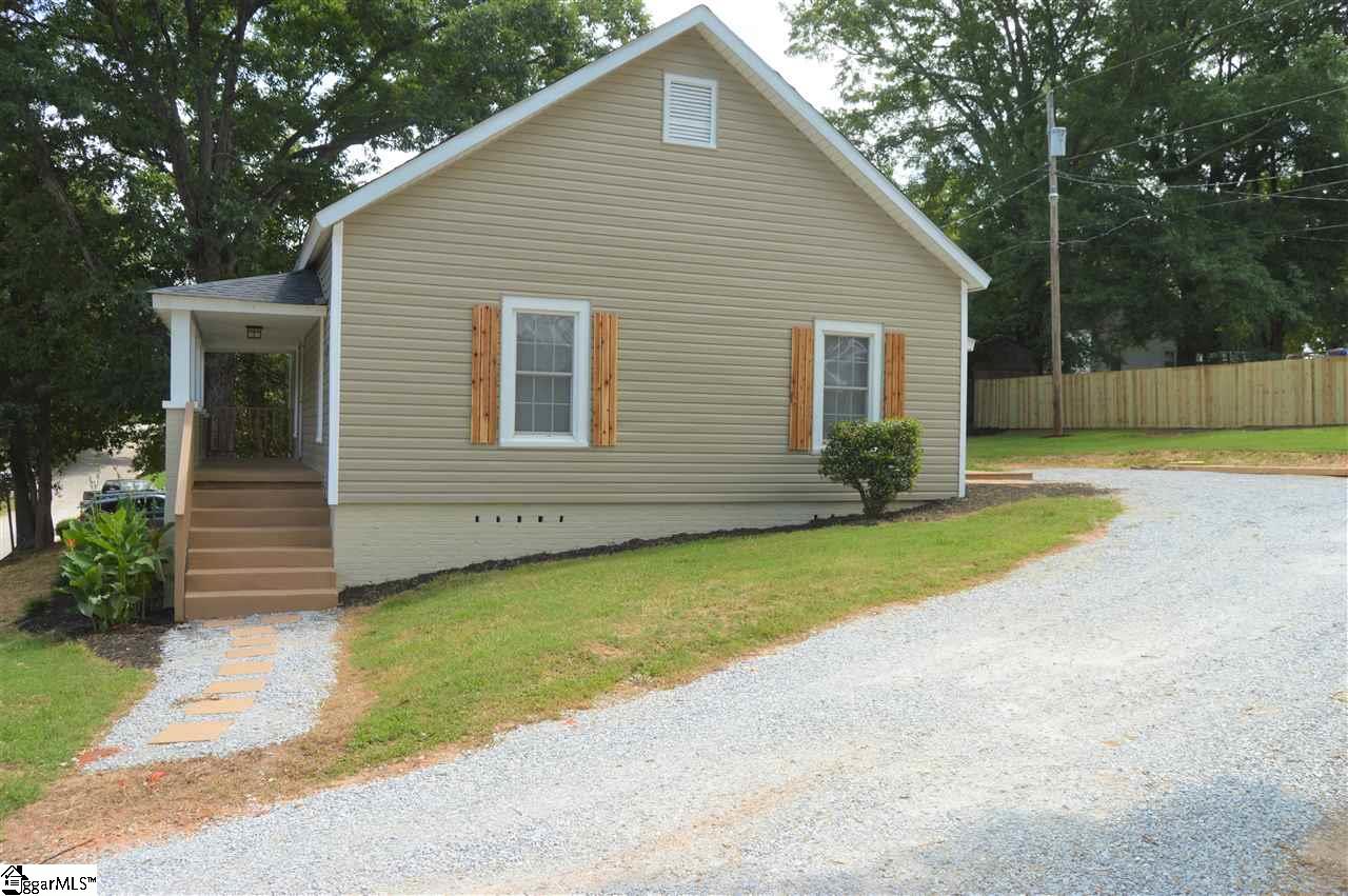 307 Hill Street Easley, SC 29640 - Photo 30 of 34 Gallery Image 30