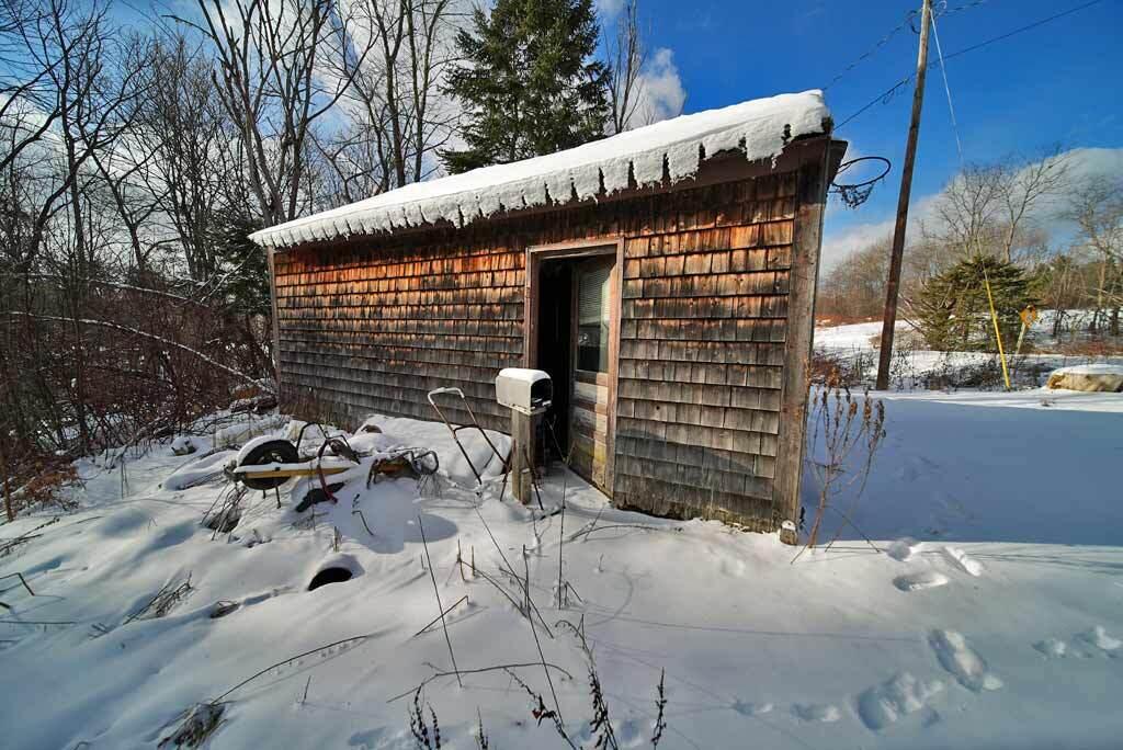 171 Houlton Road Island Falls, ME 04747 - Photo 16 of 35 garage-cheap-house-me