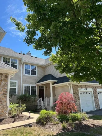 $559,900 | 8 Scarlet Oak Drive, Princeton, NJ 08540