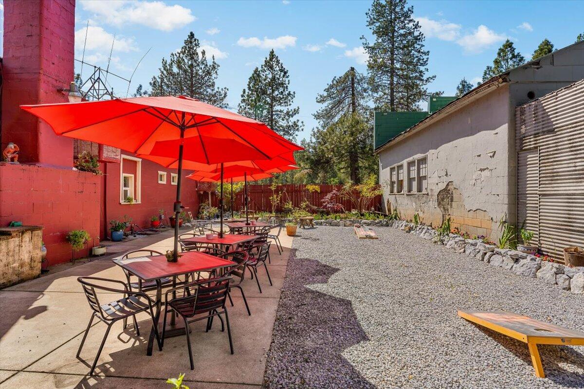 21375 Main Street Lakehead, CA 96051 - Photo 10 of 45 41-Klub Klondike Patio 8