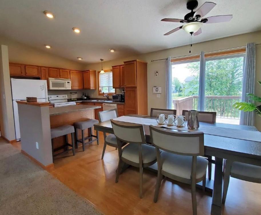 5920 Belfry Lane Northwest Rochester, MN 55901 - Photo 2 of 4