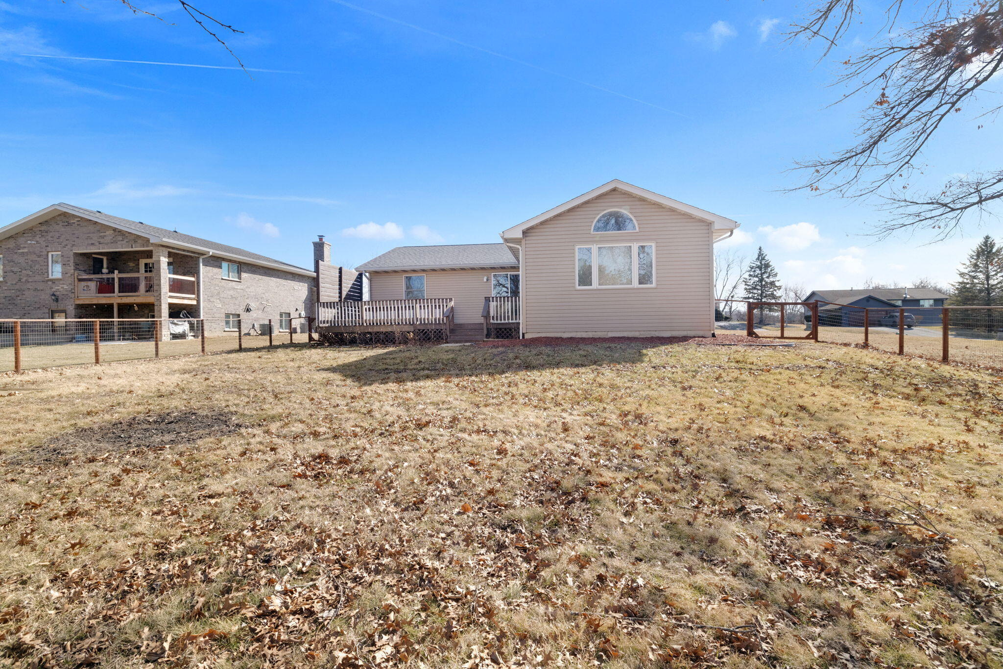 1886 Loganberry Lane Crown Point, IN 46307 - Photo 24 of 24 2048x1365