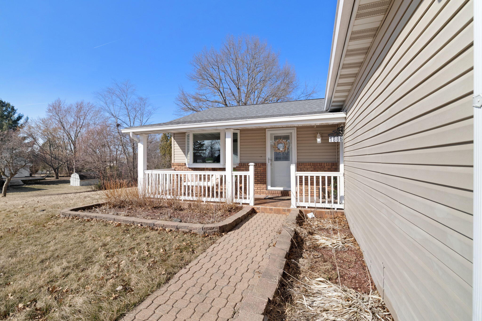 1886 Loganberry Lane Crown Point, IN 46307 - Photo 3 of 24 2048x1365