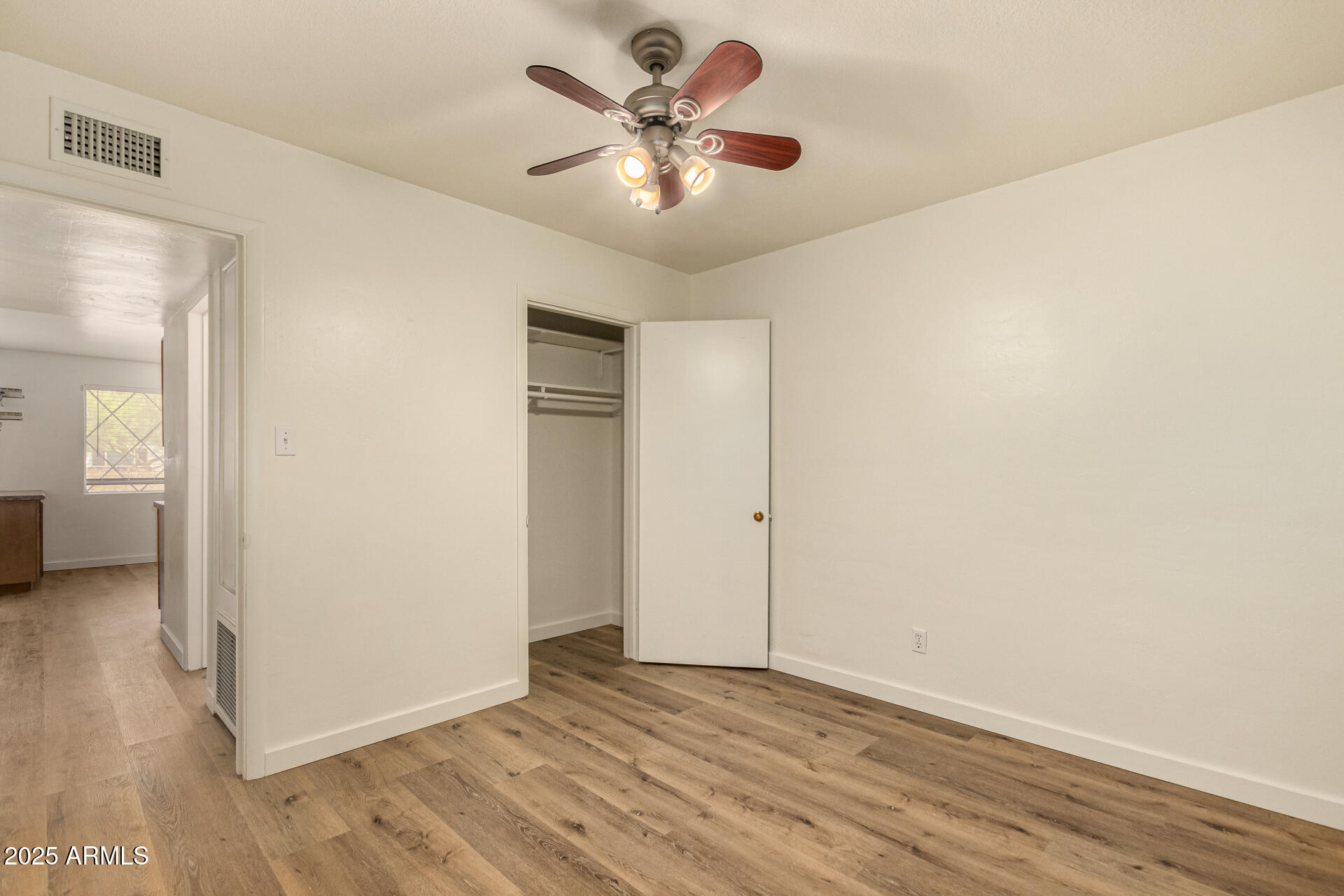 3540 East Montecito Avenue, Unit 1 Phoenix, AZ 85018 - Photo 17 of 26 a view of an empty room