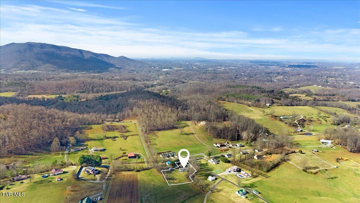 367 Toll Branch Road Johnson City, TN 37601 - Photo 51 of 55 06-DJI_20251128122954_0725_D
