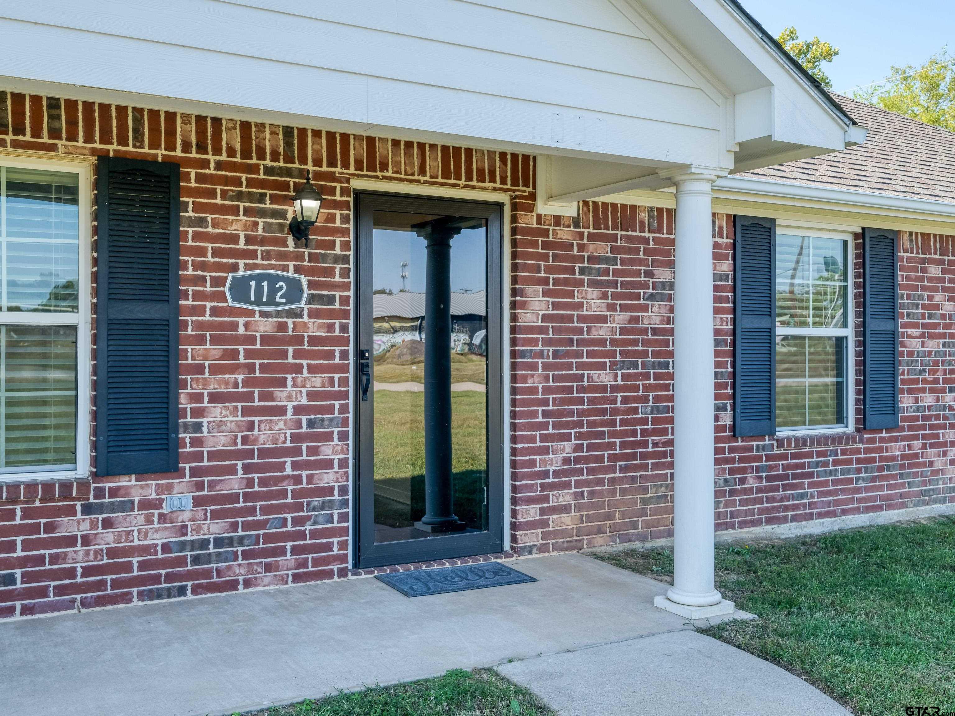 112 Noonday Road Chandler, TX 75758 - Photo 4 of 25