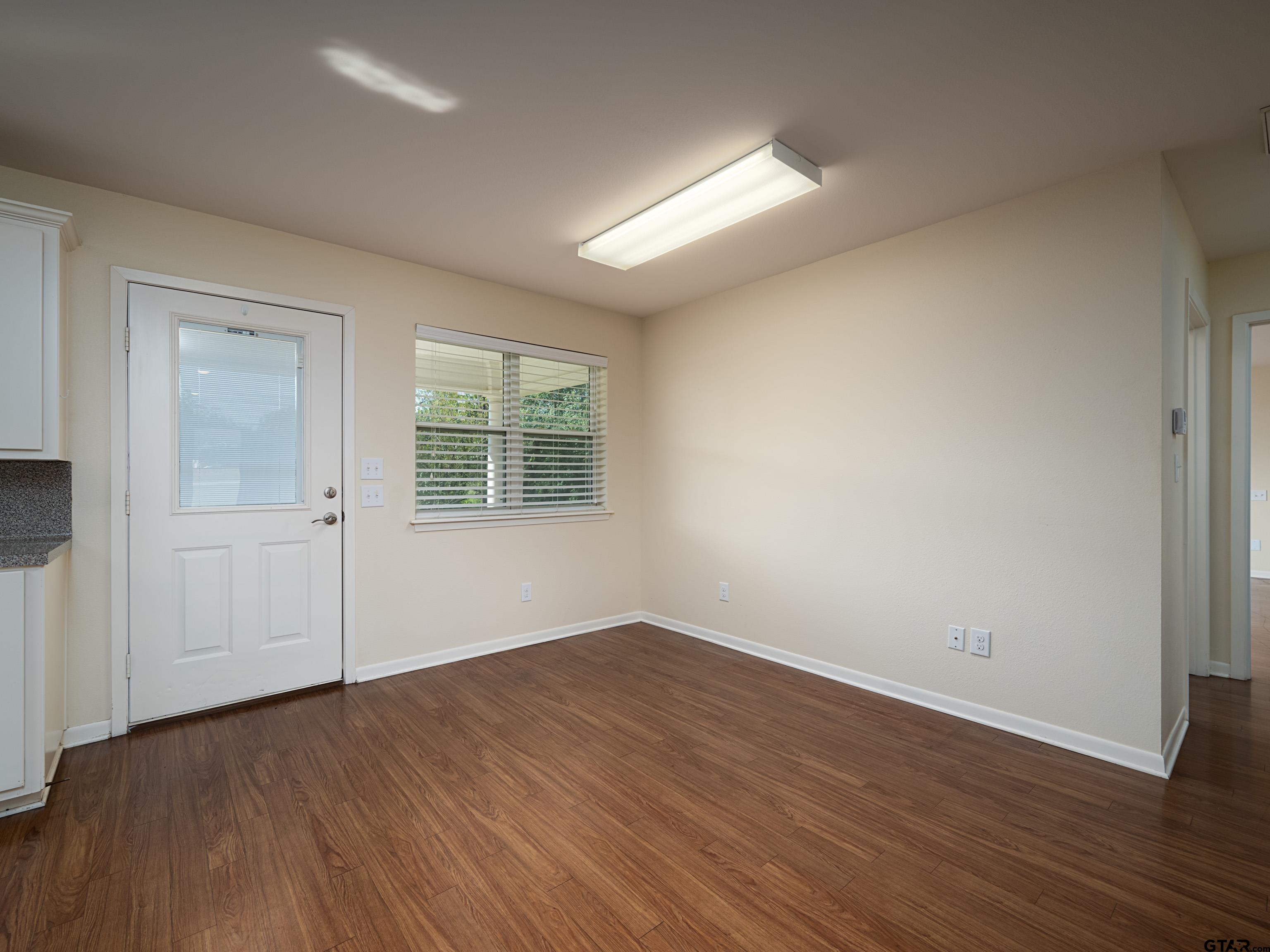 112 Noonday Road Chandler, TX 75758 - Photo 9 of 25