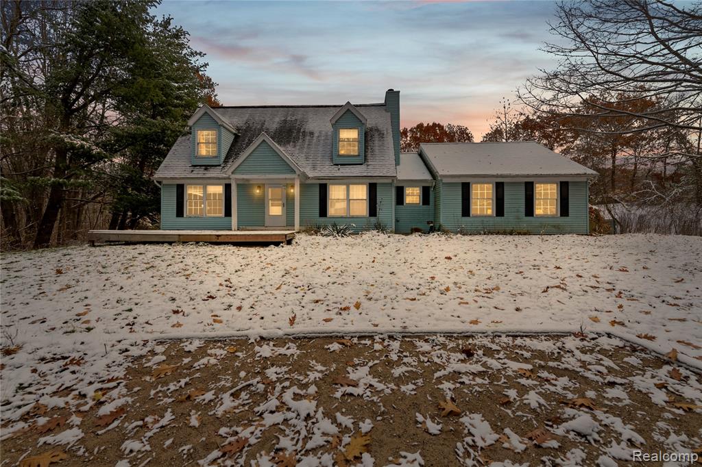 1425 Perry Lake Road Ortonville, MI 48462 - Photo 2 of 17 Gallery Image 2