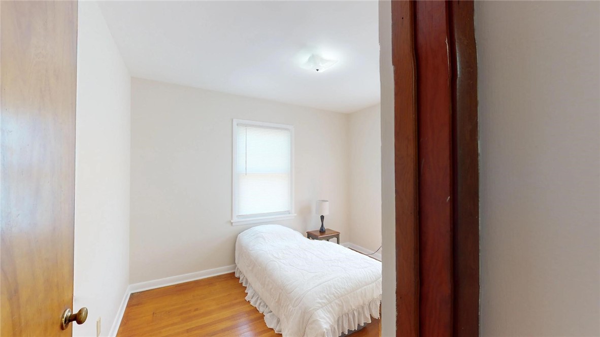 9 Maple Court Decatur, IL 62526 - Photo 11 of 25 a bedroom with bed and a window