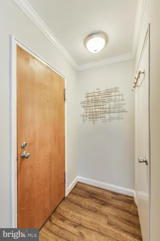$2,100 | 1303 North Ode Street, Unit 215, Arlington, VA 22209