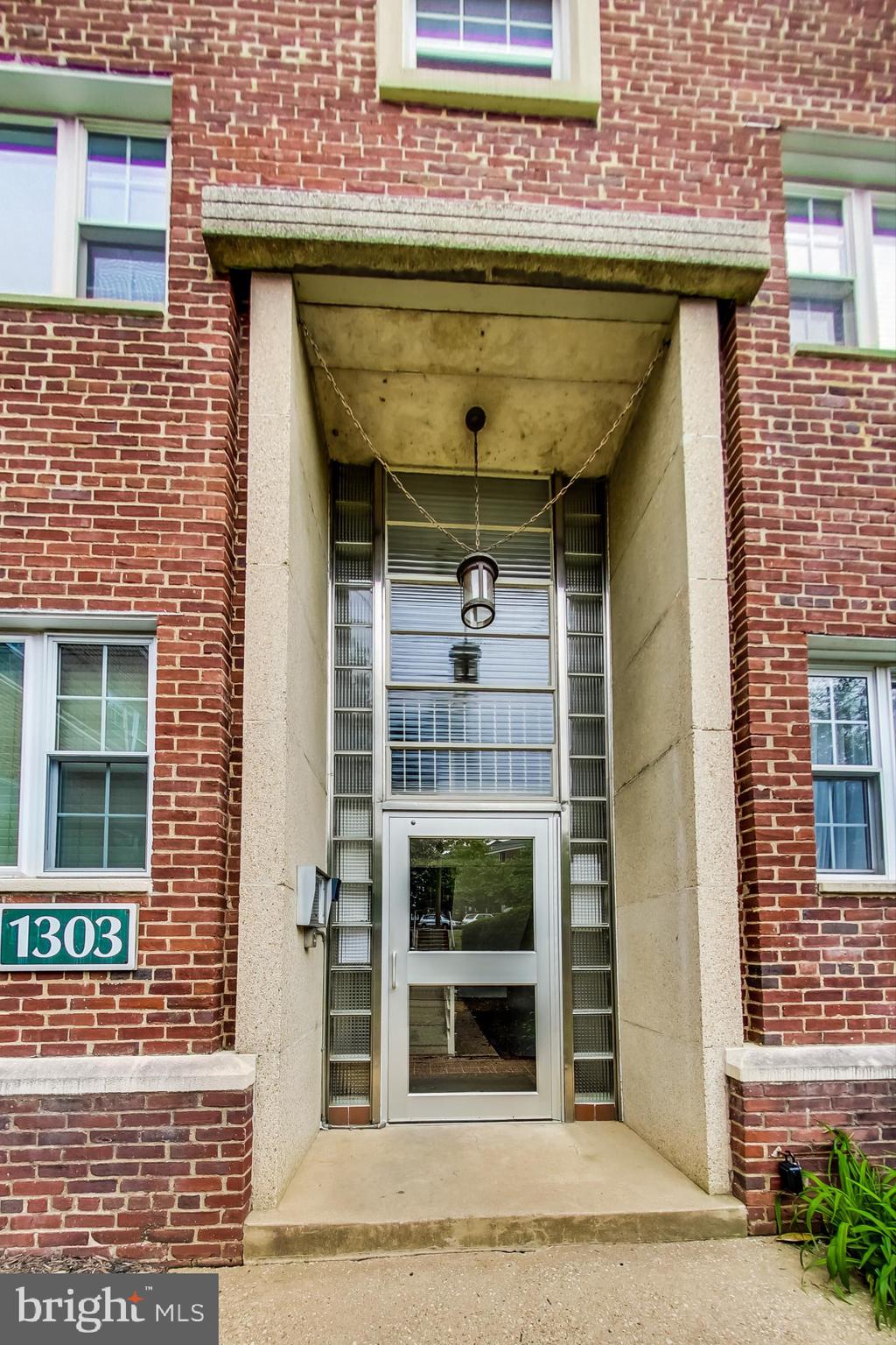 1303 North Ode Street, Unit 215 Arlington, VA 22209 - Photo 12 of 15