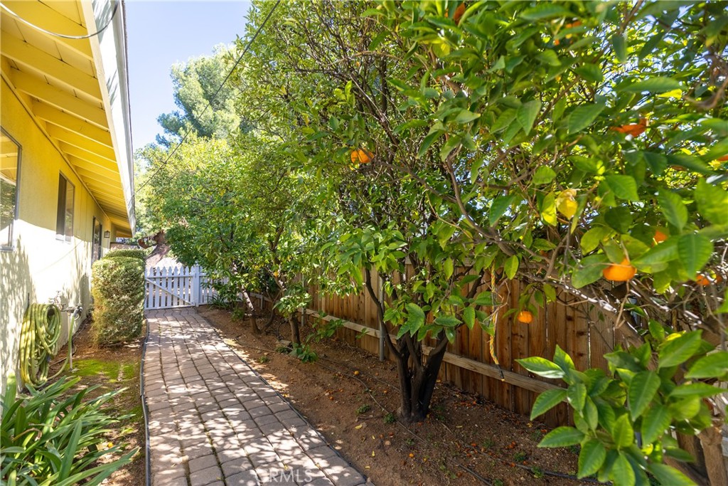 12952 Club Drive Redlands, CA 92373 - Photo 14 of 35 a pathway of a yard