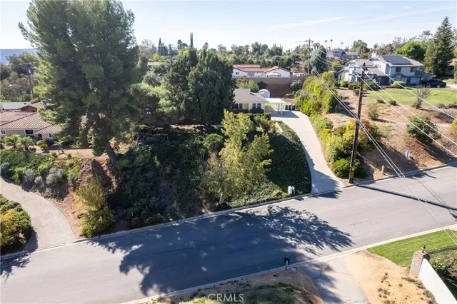 $725,000 | 12952 Club Drive, Redlands, CA 92373
