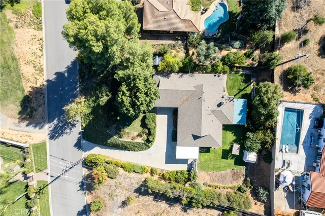 $725,000 | 12952 Club Drive, Redlands, CA 92373