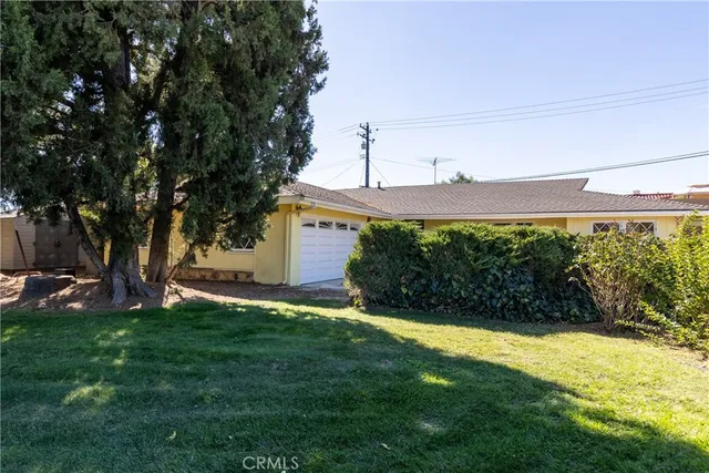 $725,000 | 12952 Club Drive, Redlands, CA 92373