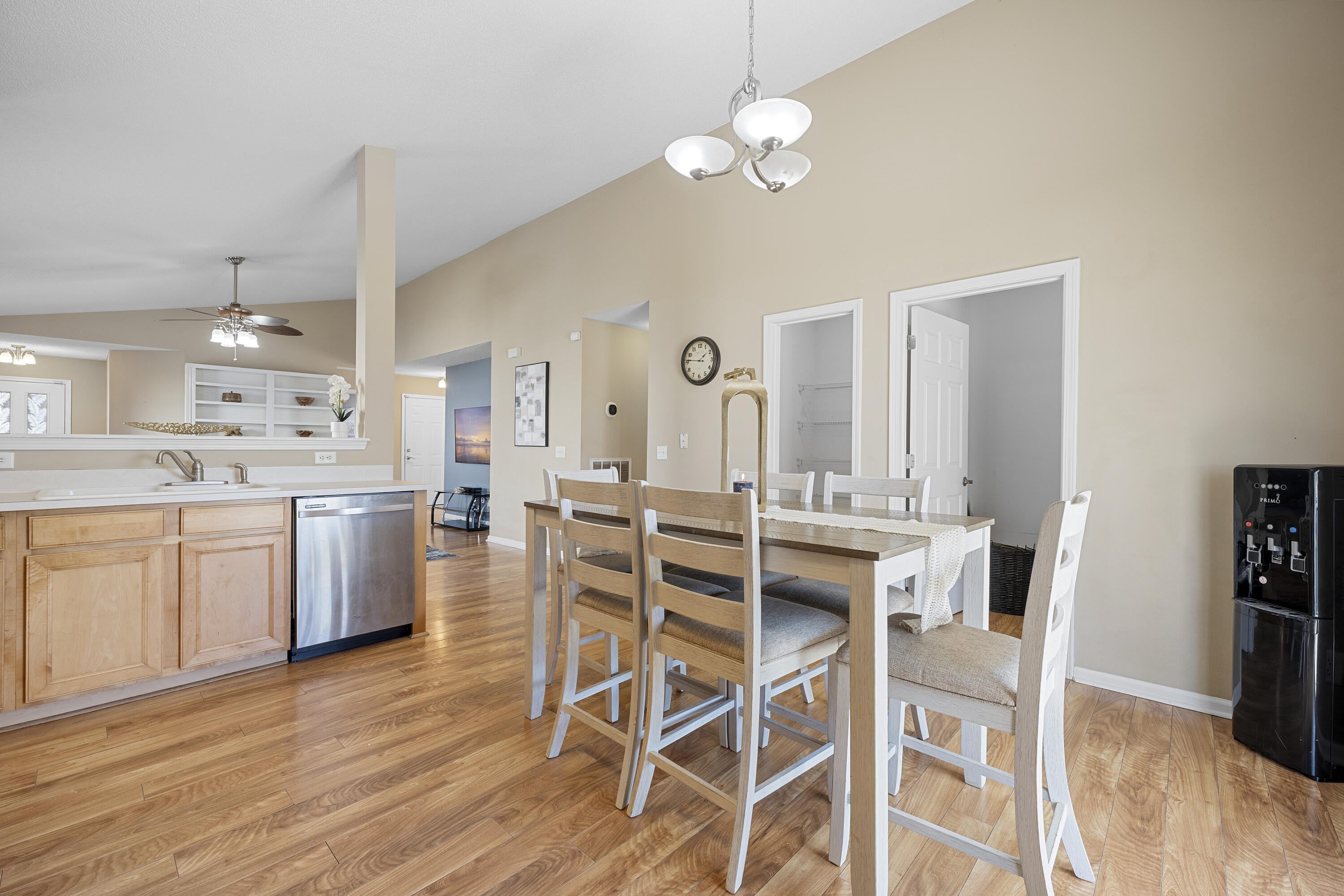 105 Ripley Court Summerville, SC 29483 - Photo 11 of 31 dining area