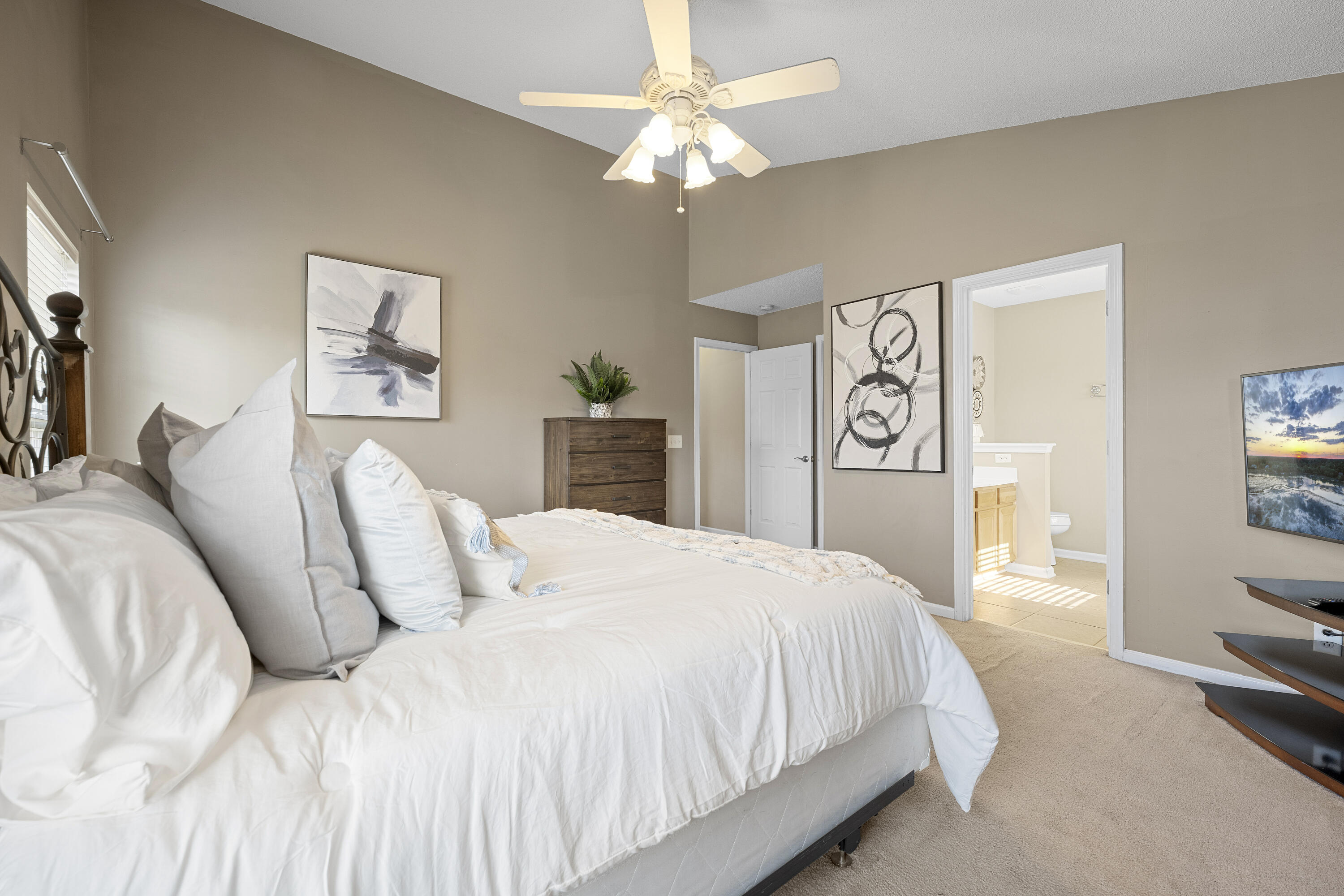 105 Ripley Court Summerville, SC 29483 - Photo 15 of 31 primary view from corner